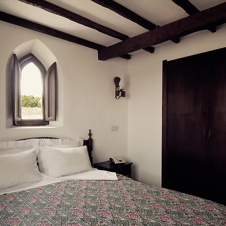 Rainha Santa Isabel - History Hotel