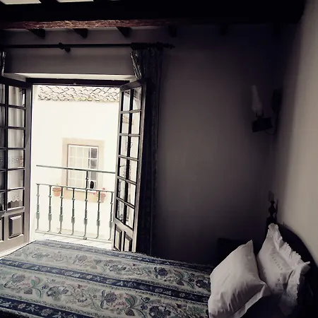 فندق Rainha Santa Isabel - History