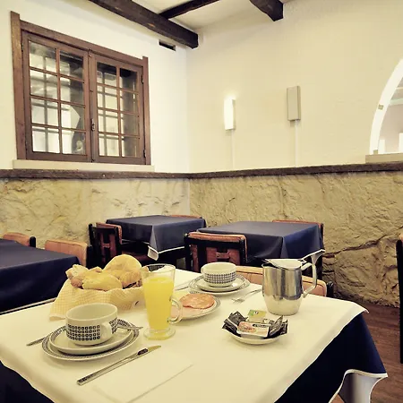 فندق Rainha Santa Isabel - History