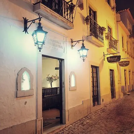 Rainha Santa Isabel - History Óbidos