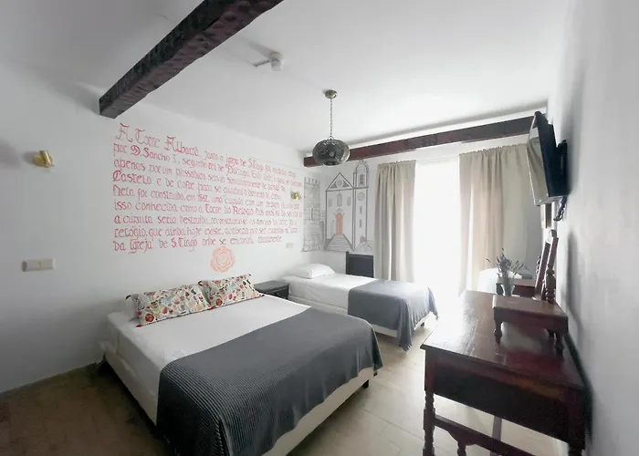 호텔 Rainha Santa Isabel - History 오비도스