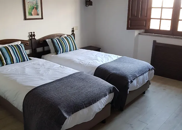 Rainha Santa Isabel - History 호텔 3*