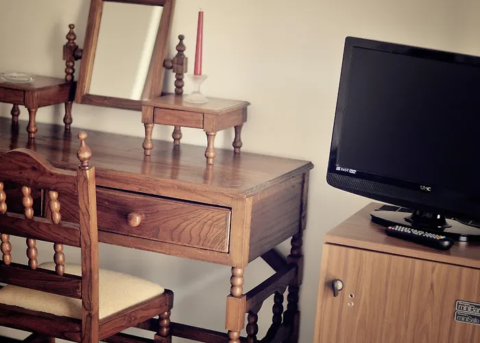 Rainha Santa Isabel - History 오비도스