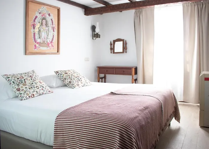 호텔 Rainha Santa Isabel - History 오비도스